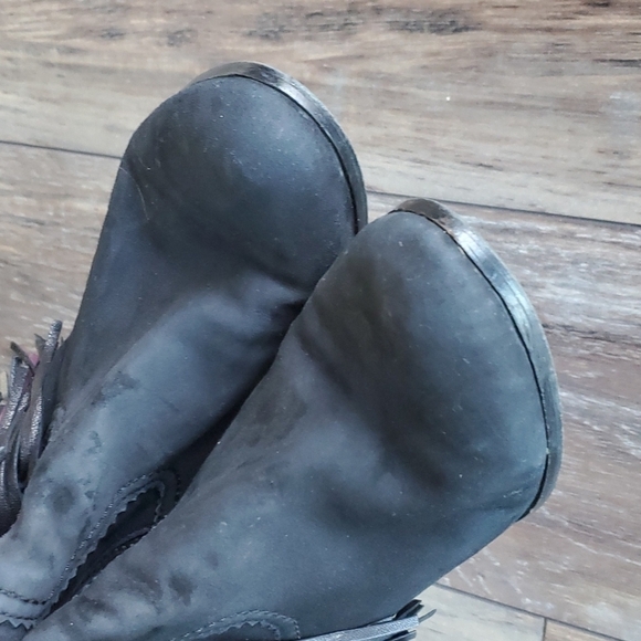 Sam Edelman Ankle Louie Fringe Suede Booties Heeled shoes sz 8 - Picture 3 of 10
